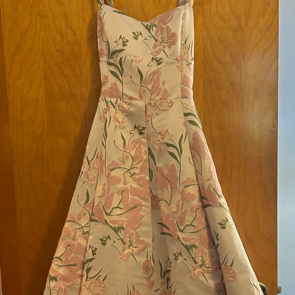 Gianni Bini size 10 Floral Pink and Green Women's Lined Dress